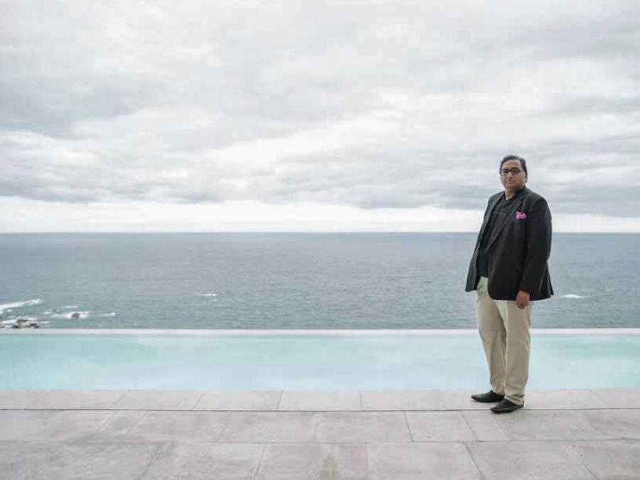 Legit Fashion at Pentagon Villa