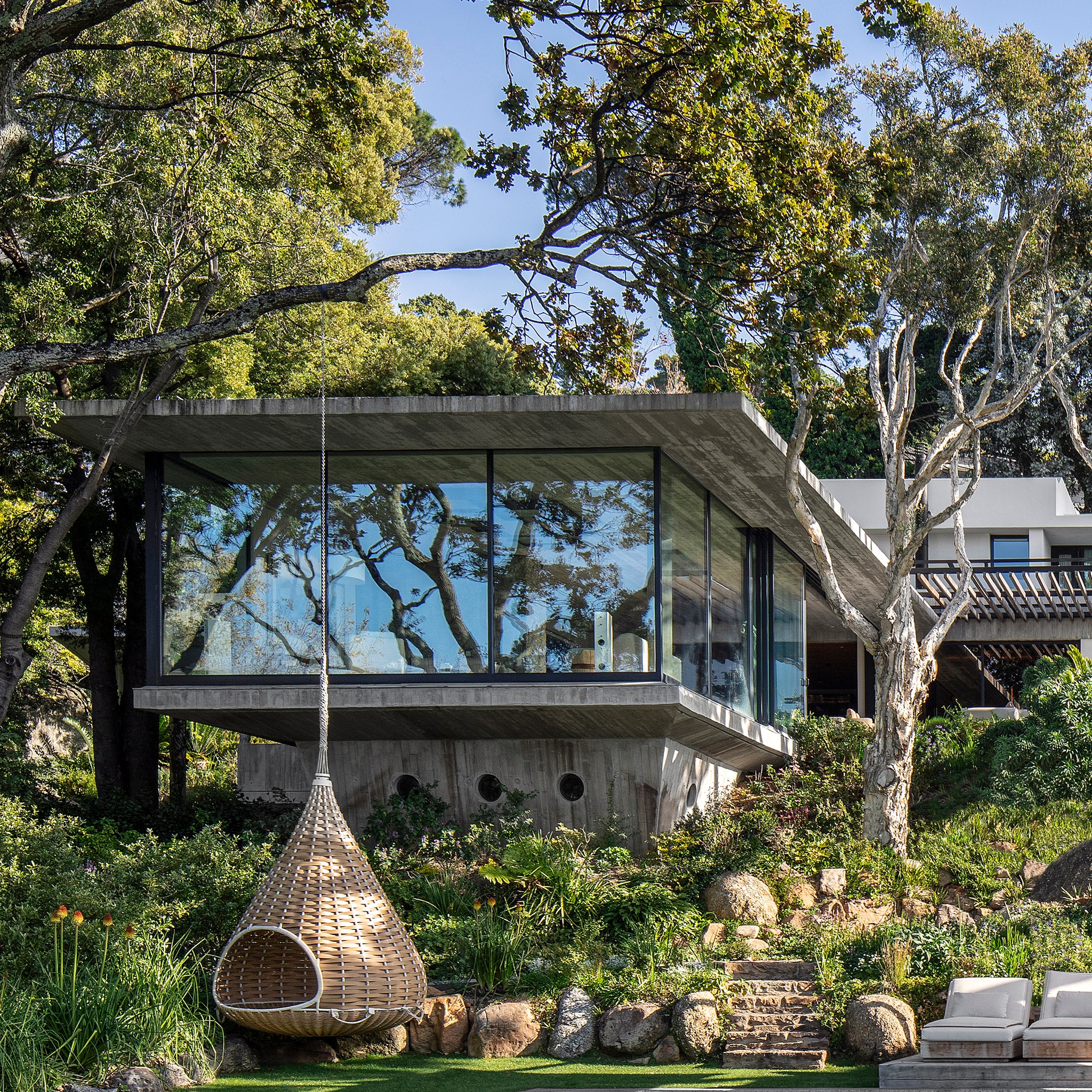 House and Leisure review of Glen Villa