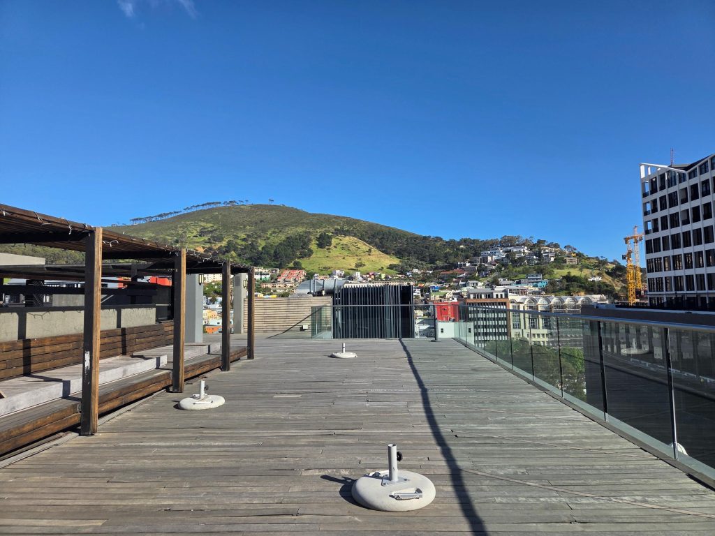 113 Loop Street | L10 & L11 | Rooftop Pool 43