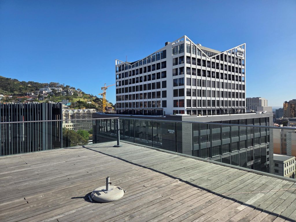 113 Loop Street | L10 & L11 | Rooftop Pool 45